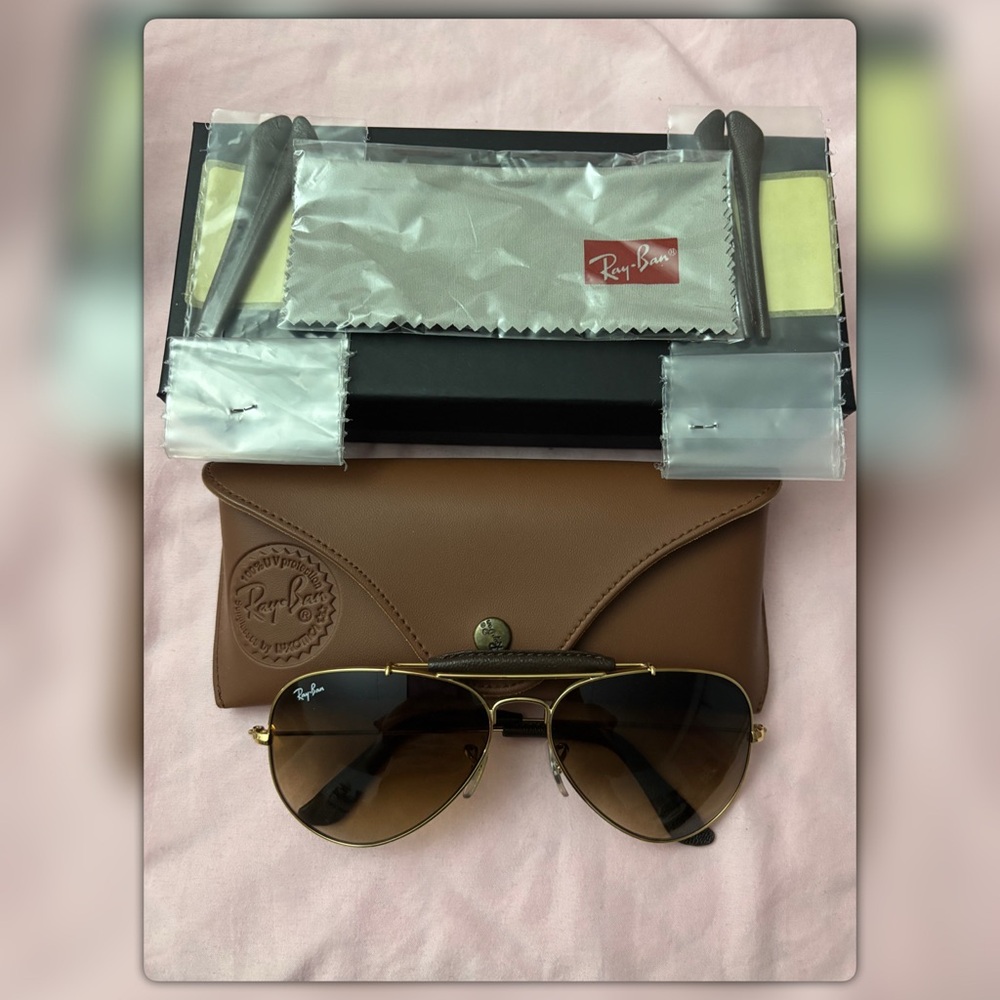 Ray-Ban Gold and Brown Aviator Sunglasses